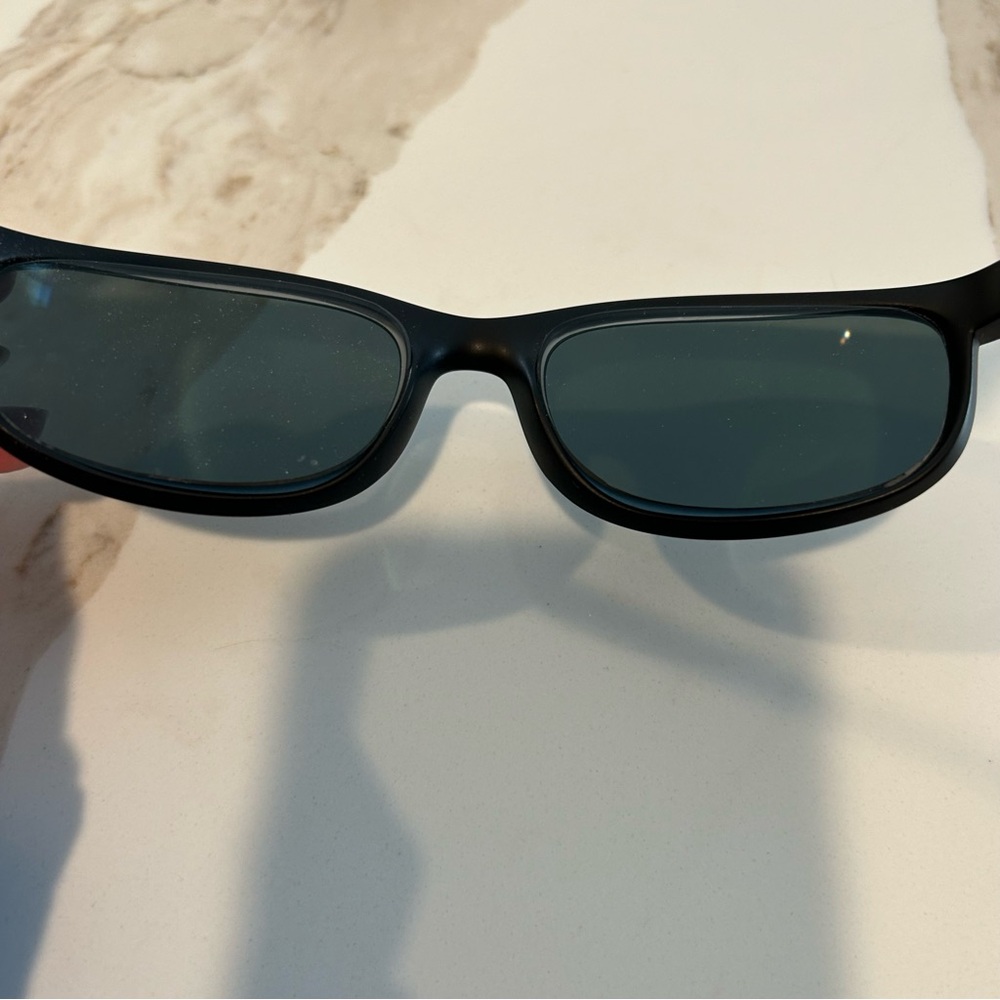 Ray-ban sunglasses - Picture 9 of 11